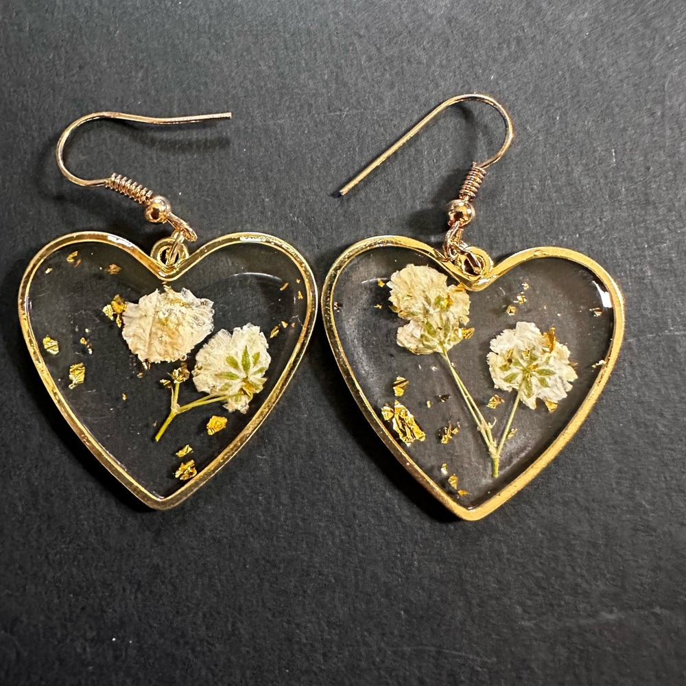 Pressed Flower Heart Shaped Earrings Unique Gold Flake